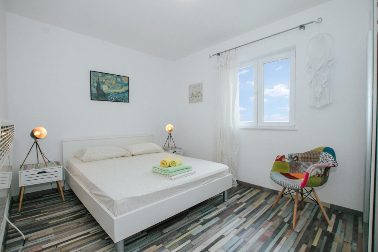 Apartman Bagattino-Trogir Near Old Town Εξωτερικό φωτογραφία